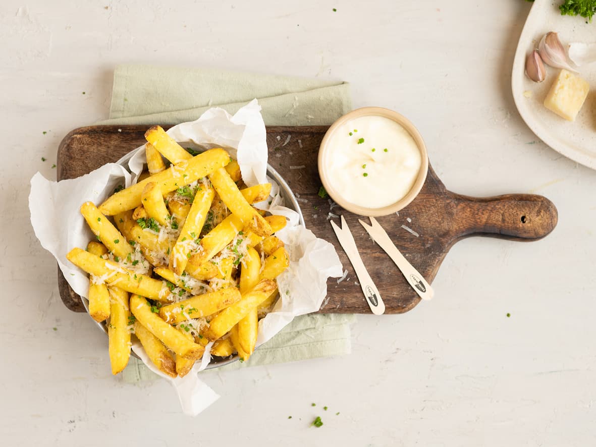 Herb & Garlic Parmesan Fries- Liggend