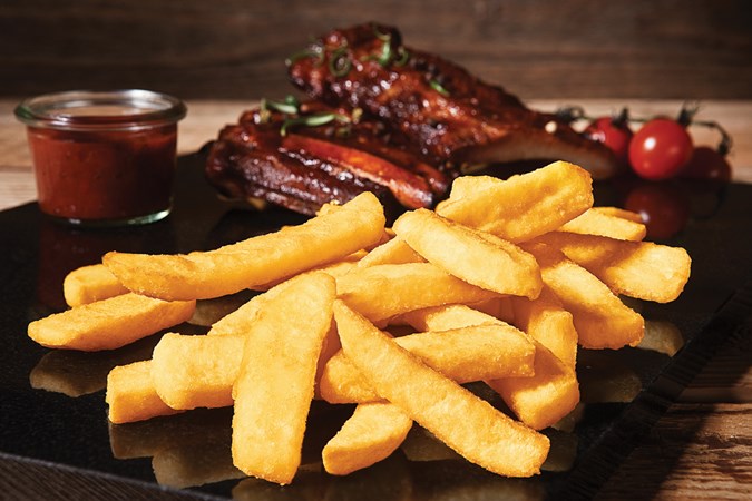 Ribs With Crispy Coated Steakhouse Fries